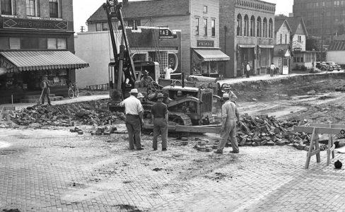 97年_12_60_16-washington-street-paving